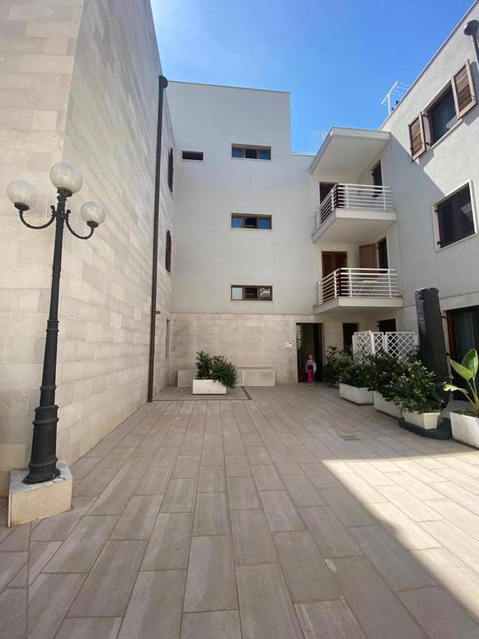 Petali Rosa - Dimora Mare Hotel Polignano a Mare Luaran gambar